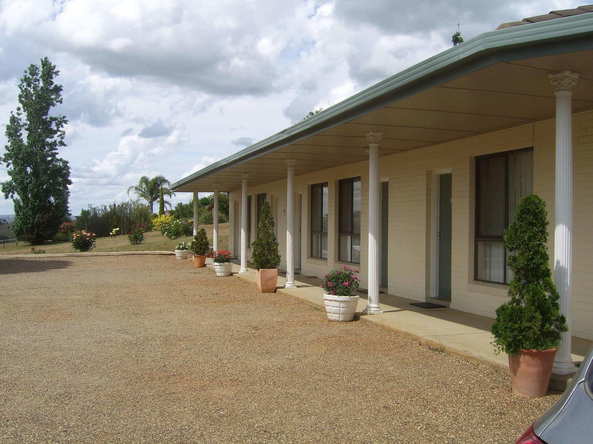 Garden Motor Inn Gundagai Exterior foto