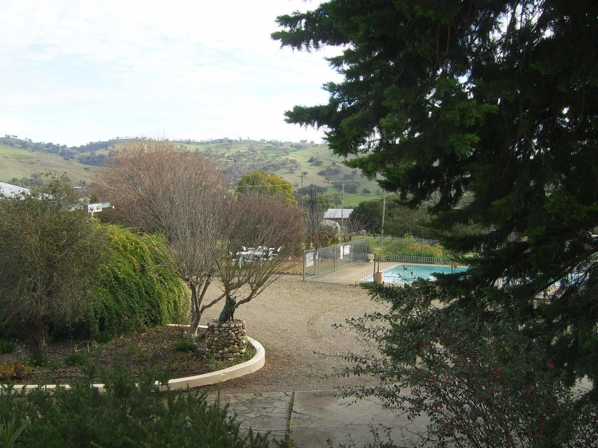 Garden Motor Inn Gundagai Exterior foto